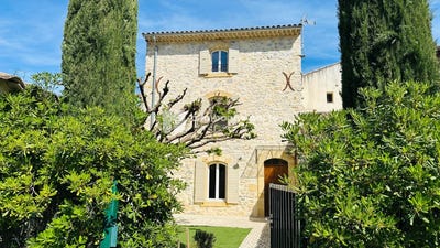 /international/fr/merindol-rhone-310106199649/