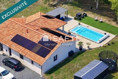 /international/fr/moustey-aquitaine-310108405694/