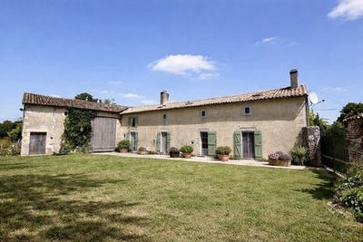 /international/fr/chaunay-charente-310107366560/