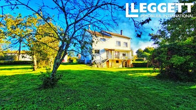/international/fr/nanteuil-en-vallee-charente-310103242229/