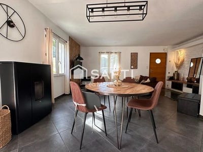 /international/fr/beaupreau-en-mauges-pays-de-la-loire-310105408458/