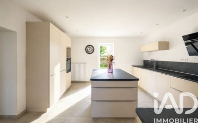 /international/fr/ruille-en-champagne-pays-de-la-loire-310108000547/
