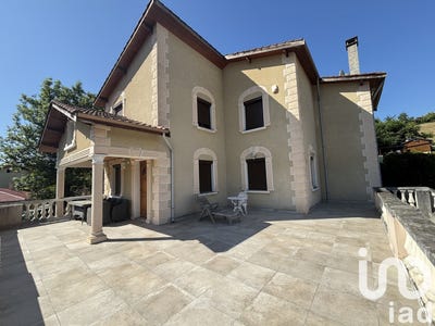 /international/fr/saint-joseph-la-basse-normandie-310100886001/