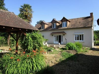 /international/fr/noyen-sur-sarthe-pays-de-la-loire-310107814784/