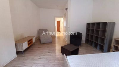 /international/fr/lons-le-saunier-franche-comte-310105813395/