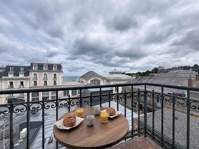 /international/fr/dinard-brittany-310108838800/?lang=it
