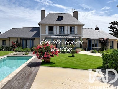 /international/fr/saint-malo-brittany-310106405762/