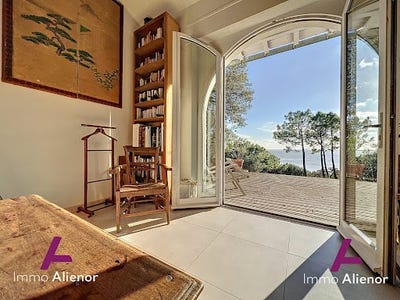 /international/fr/royan-charente-310100733329/?lang=zh-cn