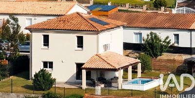 /international/fr/lugon-et-l-ile-du-carnay-aquitaine-310104775833/
