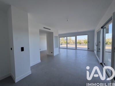 /international/fr/castelnau-le-lez-languedoc-roussillon-310108371395/
