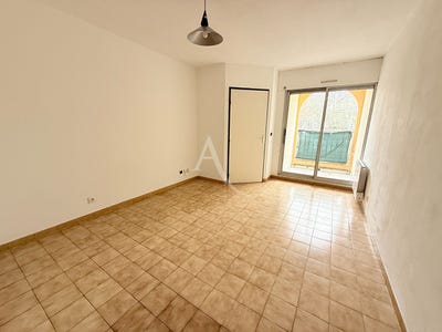 /international/fr/nimes-languedoc-roussillon-310106064783/