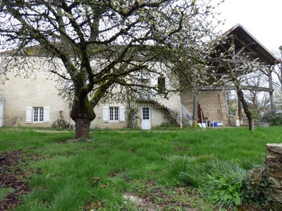 /international/fr/noyers-burgundy-120091792939/?lang=zh-cn
