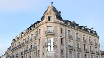/international/fr/fontainebleau-ile-de-france-310106394720/