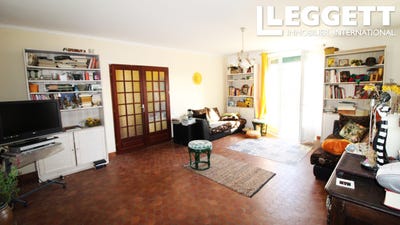/international/fr/villamblard-aquitaine-310108053229/