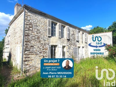 /international/fr/le-champ-saint-pere-pays-de-la-loire-120093361780/