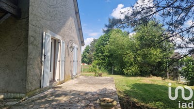 /international/fr/azay-sur-cher-centre-val-de-loire-310099612513/