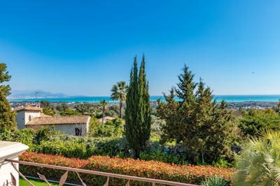 /international/fr/antibes-hh-15726034-antibes-provence-alpes-cote-d-azur-310100958584/
