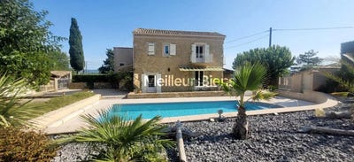 /international/fr/pont-saint-esprit-languedoc-roussillon-310109949856/
