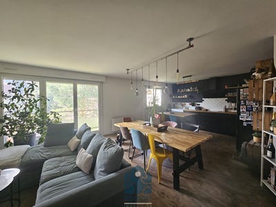 /international/fr/clermont-ferrand-auvergne-310106913876/