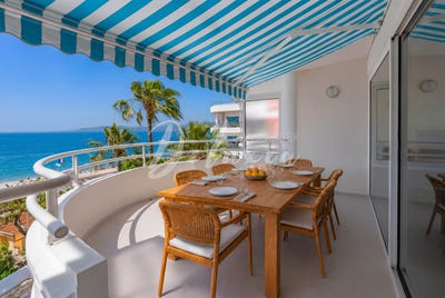 /international/fr/saint-raphael-provence-alpes-cote-d-azur-310120034816/