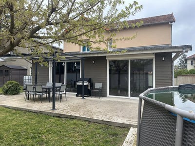 /international/fr/riorges-pays-de-la-loire-310099624207/?lang=en