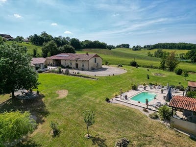 /international/fr/marciac-midi-pyrenees-310107410022/