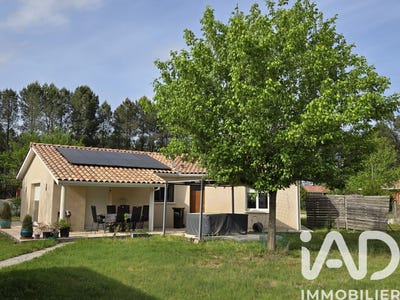 /international/fr/saint-symphorien-brittany-310107739041/
