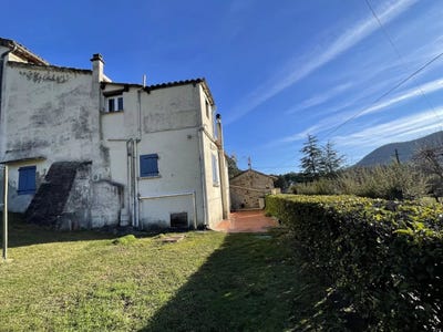 /international/fr/saint-florent-sur-auzonnet-languedoc-roussillon-310109746037/