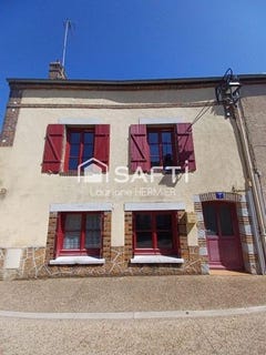 /international/fr/villeneuve-sur-yonne-burgundy-310119435919/