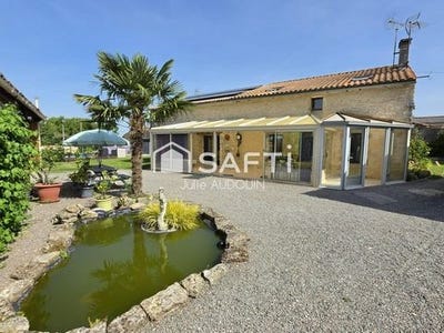 /international/fr/cherbonnieres-charente-310108404972/