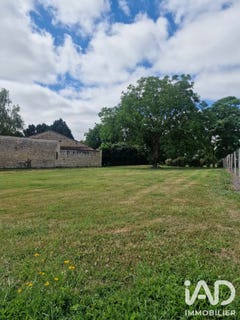 /international/fr/saint-macaire-du-bois-pays-de-la-loire-310109042862/