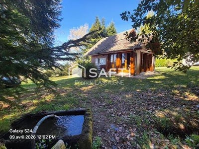 /international/fr/saint-pierre-la-bourlhonne-auvergne-310107374839/