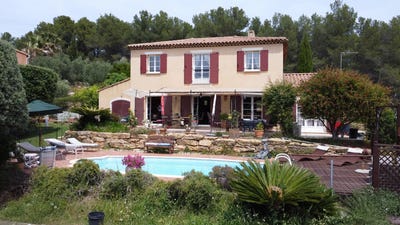 /international/fr/la-cadiere-d-azur-provence-alpes-cote-d-azur-310098903011/