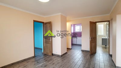 /international/fr/la-souterraine-limousin-310105806183/