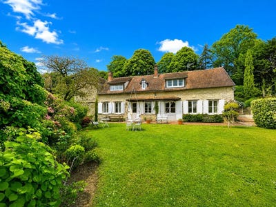 /international/fr/chaumont-en-vexin-picardie-310108314508/