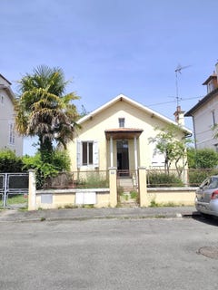 /international/fr/24-rue-gaston-lamaignere-pau-rhone-310107474546/
