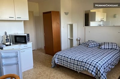 /international/fr/joue-les-tours-centre-val-de-loire-310106413970/