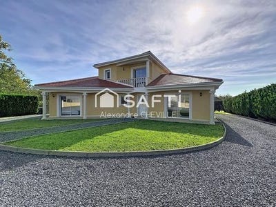 /international/fr/saint-germain-des-fosses-auvergne-310108313007/