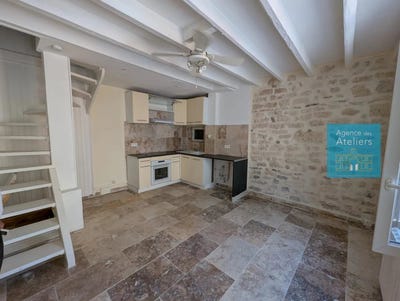 /international/fr/arles-languedoc-roussillon-310100828829/