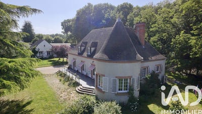 /international/fr/saint-gondon-centre-val-de-loire-310108429166/