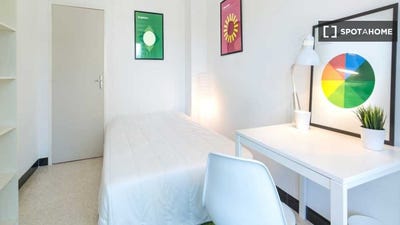 /international/fr/montpellier-languedoc-roussillon-310108562588/