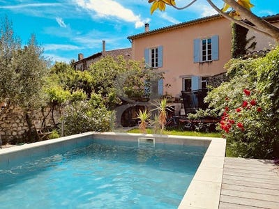 /international/fr/buis-les-baronnies-rhone-310099216894/?lang=zh-tw