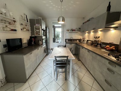 /international/fr/caunes-minervois-languedoc-roussillon-310109023068/