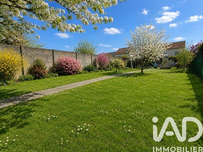 /international/fr/neuville-sur-escaut-calais-310105208845/