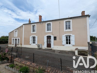 /international/fr/airvault-charente-310107941905/