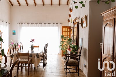 /international/fr/saint-esteve-provence-alpes-cote-d-azur-310098235877/?lang=en