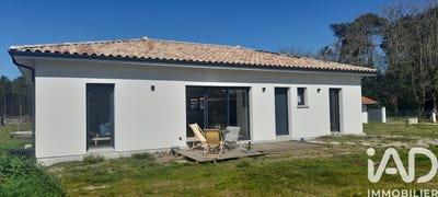 /international/fr/parentis-en-born-aquitaine-310106707223/