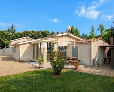 /international/fr/abzac-aquitaine-310107790826/
