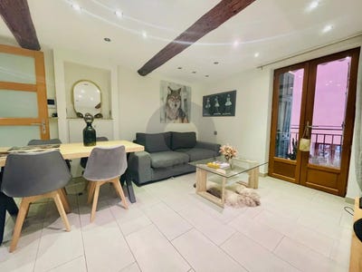 /international/fr/castellar-provence-alpes-cote-d-azur-310108790709/