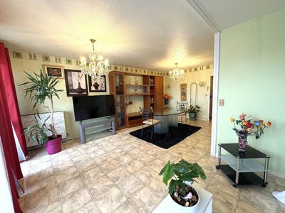 /international/fr/aurillac-auvergne-310109023621/